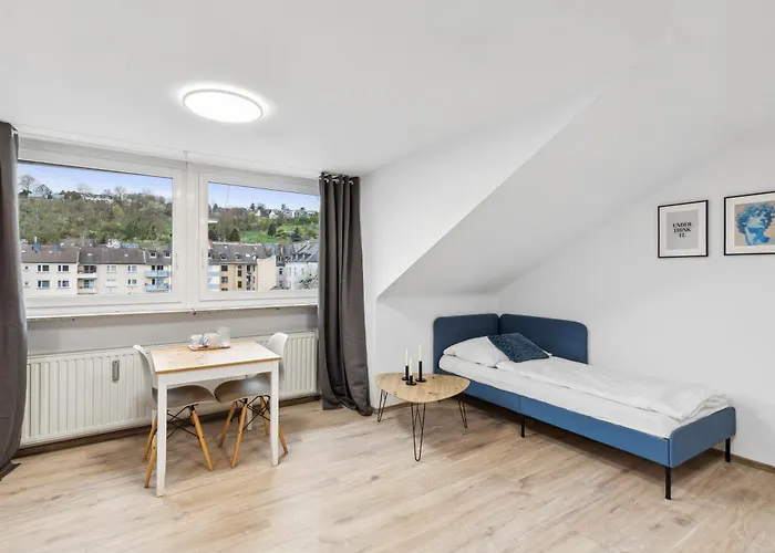 Zentrale, Grosse & Moderne Unterkunft In Koblenz