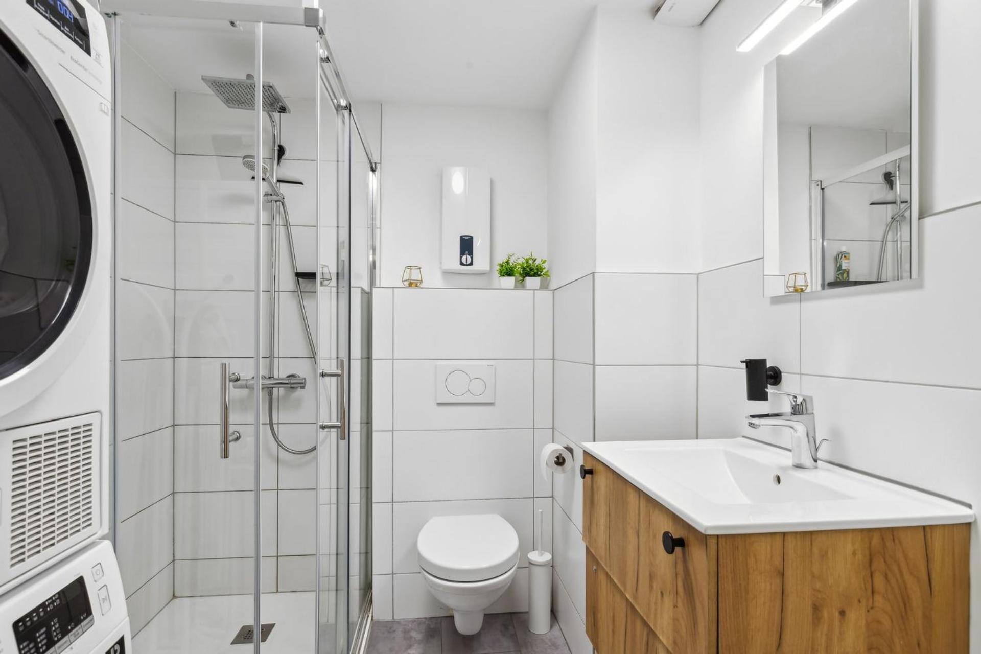 Zentrale, Grosse & Moderne In Koblenz Apartment *